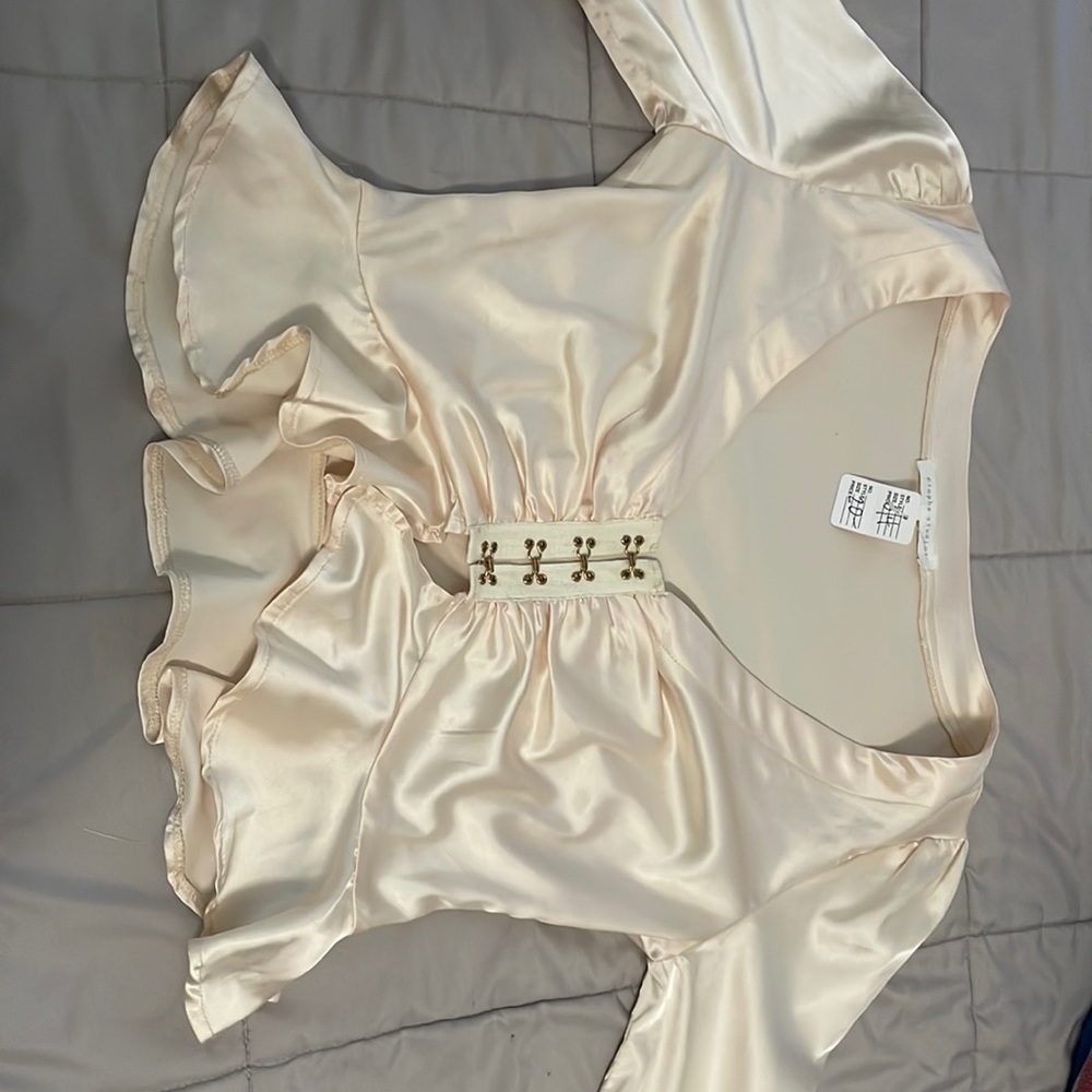 Long sleeve top